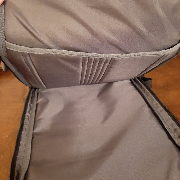 Ogia Grey Black Backpack - Picture 3 of 5